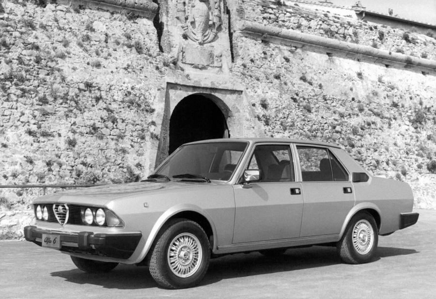  Alfa Romeo Alfa 6 (119) 1979 года  (фото 7 из 25)